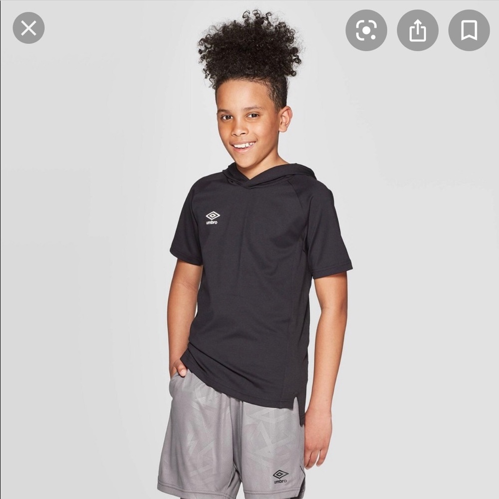 Boys umbro tshirt